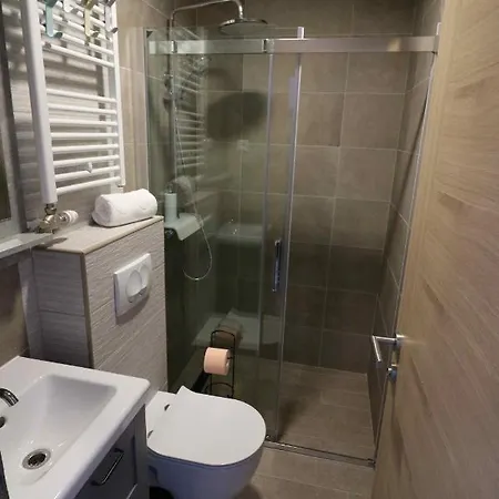 Forum Apartmani I Sobe Donji Miholjac Exterior foto