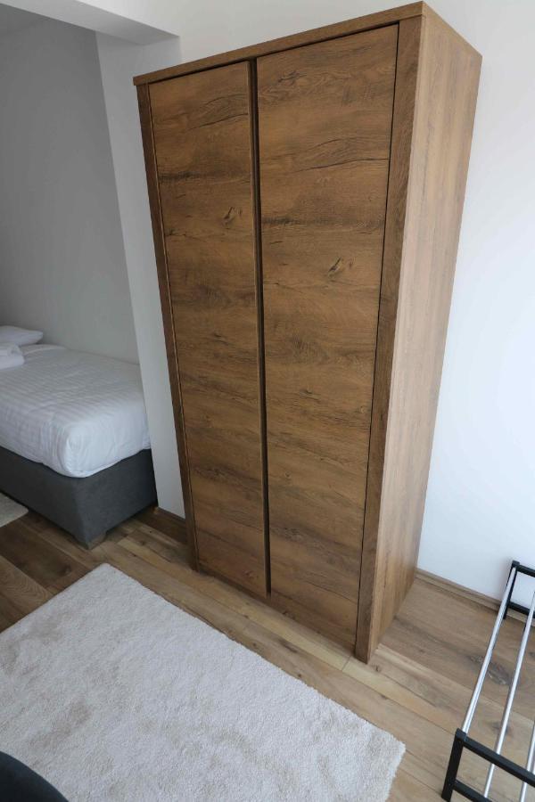 Apartment Forum I Sobe *