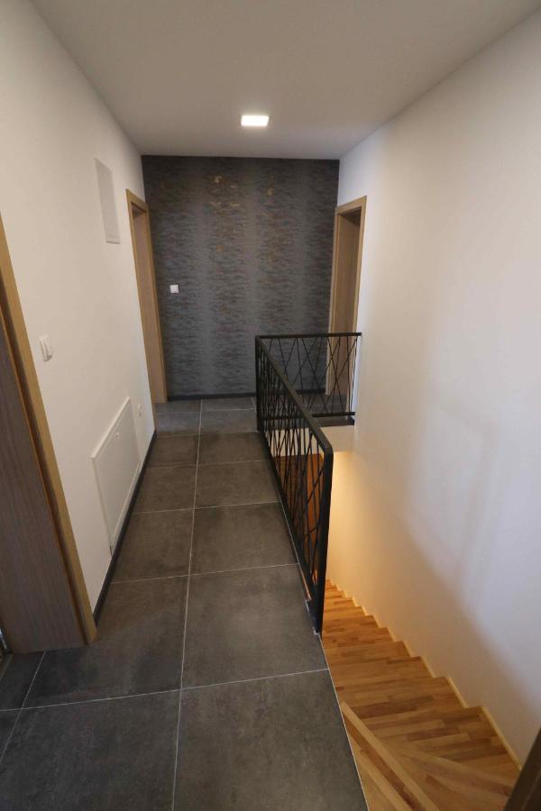 Forum I Sobe Apartment